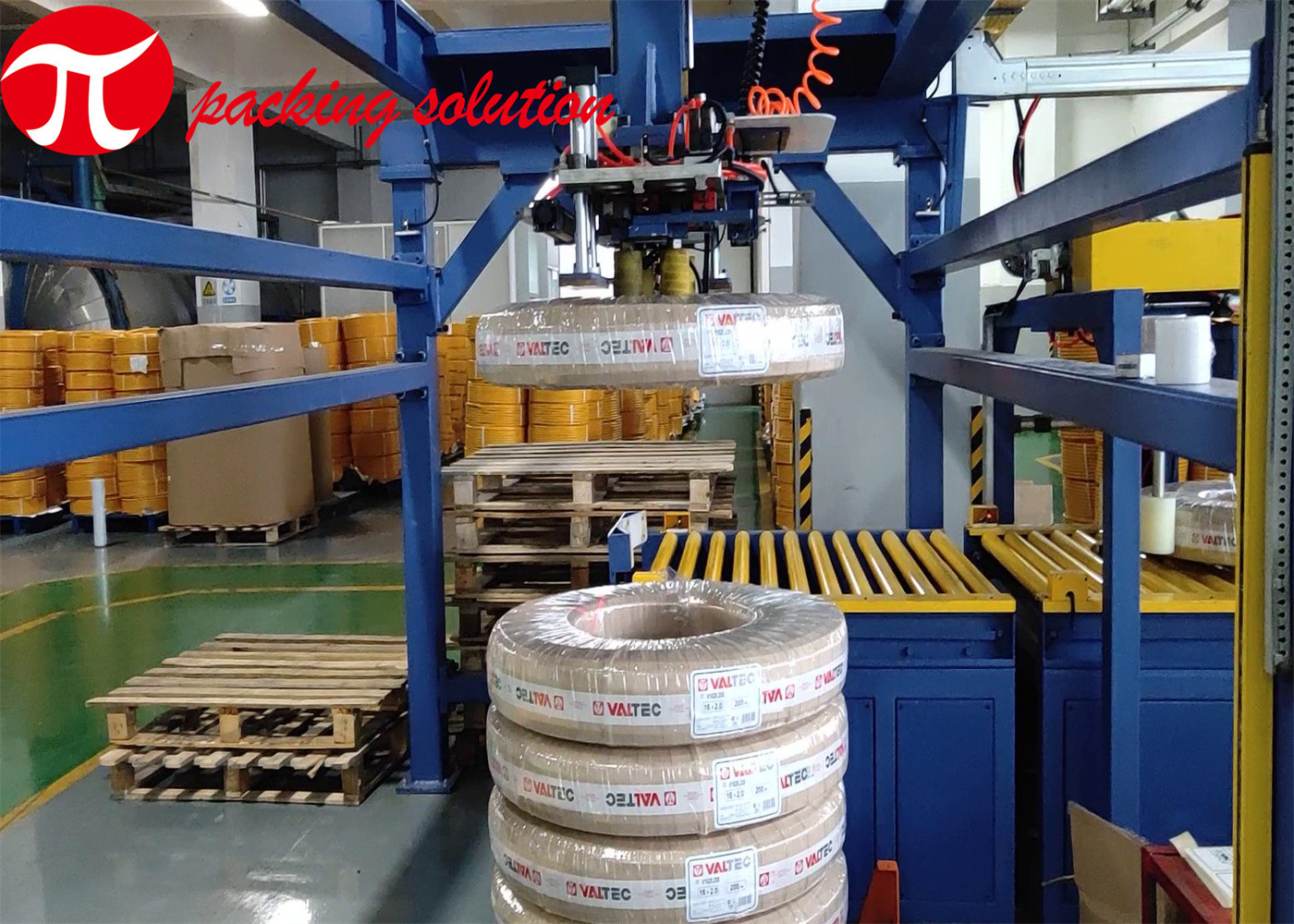 Horizontal Pipe Packing Machine 300mm ID Plastic Coil Packing Machine With Loading Stacking System