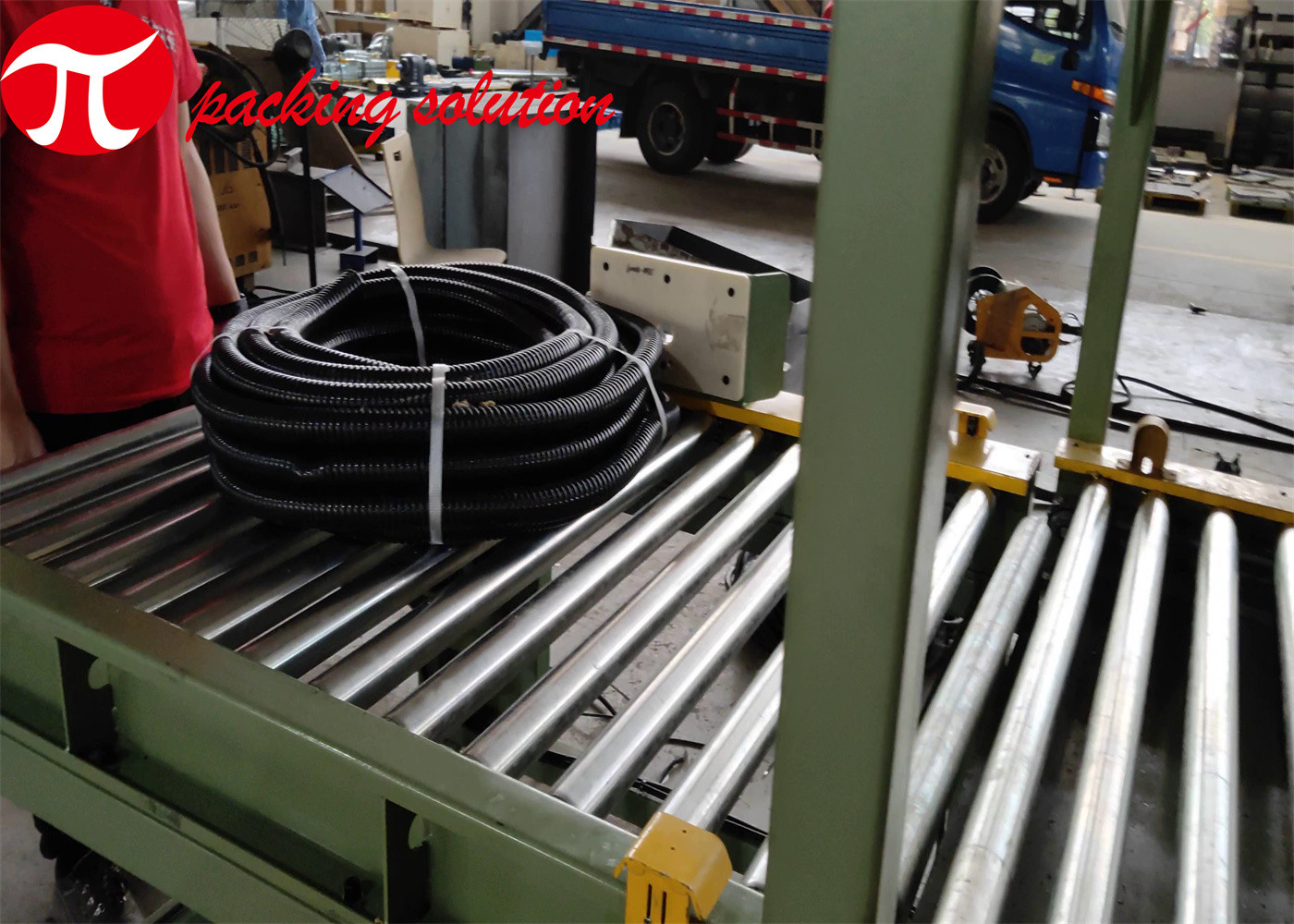 Corrugated Hose Pipe Packing Machine Coil Stretch Wrapping Machine Horizontal GW300 380V / 50HZ